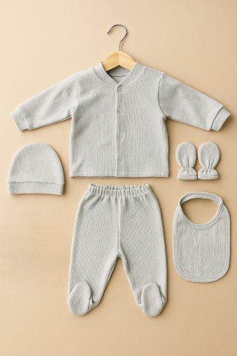 SET NEWWORLD NOU-NĂSCUT CU 5 PIESE A20