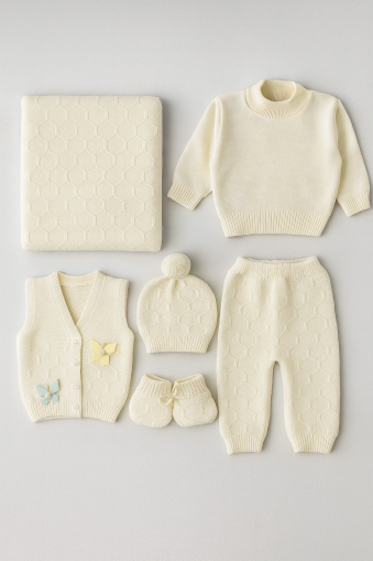 SET TRICOTAJ İNCİLAY 0-3 LUNI CU FLUTURI A54