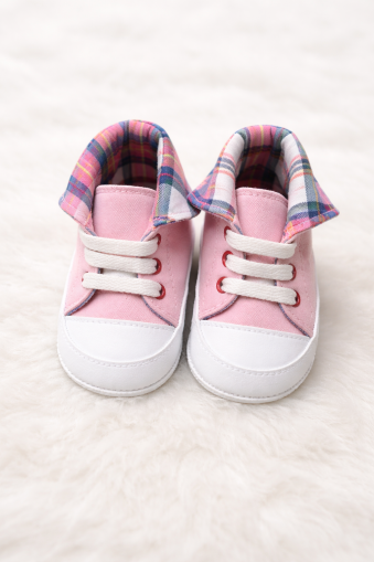 0-3-6-9-12 LUNI ÎNCĂLȚĂMINTE CU MODELE PĂTRATE A19