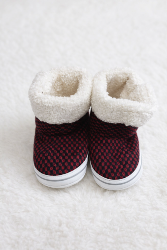 Încălțăminte blănoasă pentru mărimile 0-3-6-9-12 luni A19