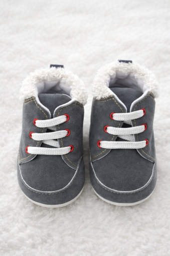 0-3-6-9-12 LUNI ÎNCĂLȚĂMINTE DIN PIELE ÎNTOARSĂ CU CĂPTUȘEALĂ DE PLUȘ A19