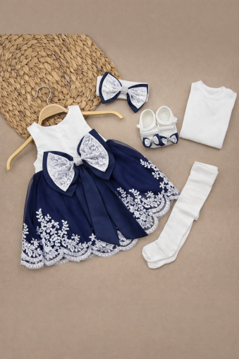 SET DE BOTEZ BABYLIA CU PIATRĂ ȘI DANTELĂ 0-3 LUNI  A55