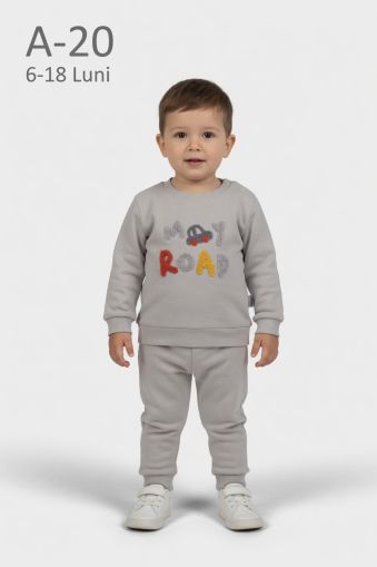 ELBEBEK Set bebeluși 6–18 luni cu mașinuță și broderie „My Road”