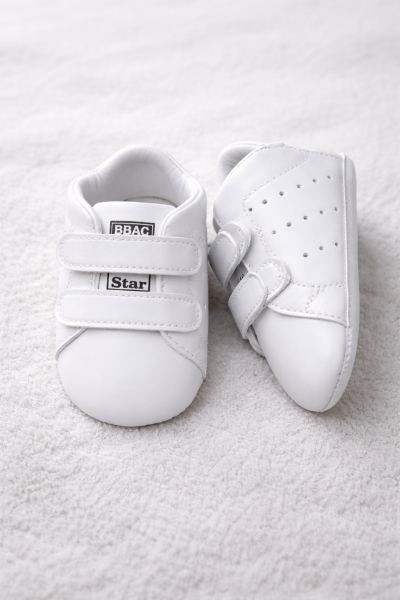 Încălțăminte sport cu închidere velcro 0-3-6 luni A19