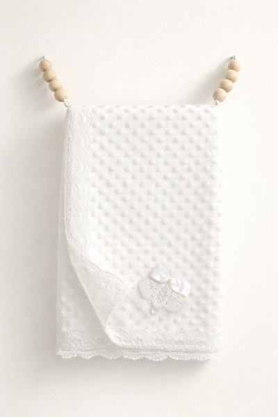 Pătură pentru bebeluși cu ornament BERCO 100x85 cm A30